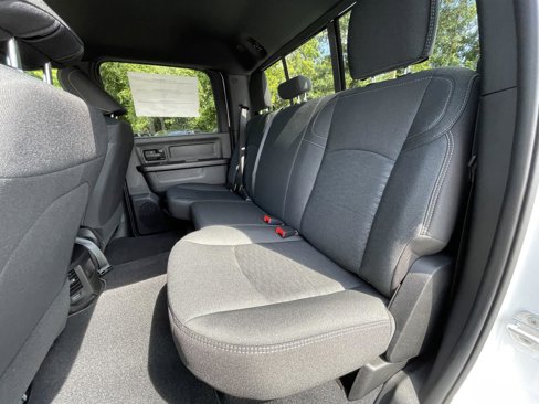 New 2025 RAM 2500 Tradesman image 31