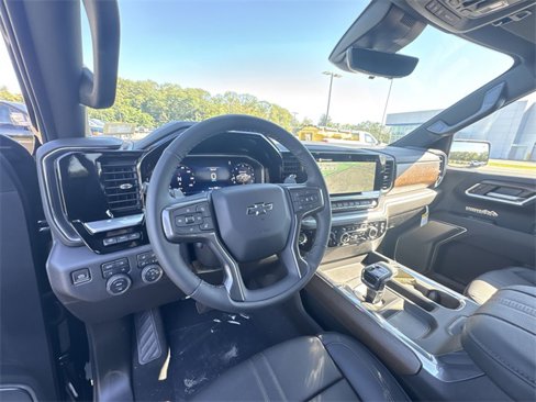 New 2026 Chevrolet Silverado 1500 High Country w/ Midnight Edition image 10
