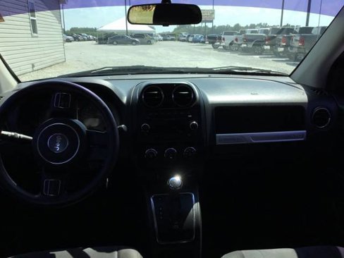 Used 2015 Jeep Compass Sport w/ Power Value Group image 22