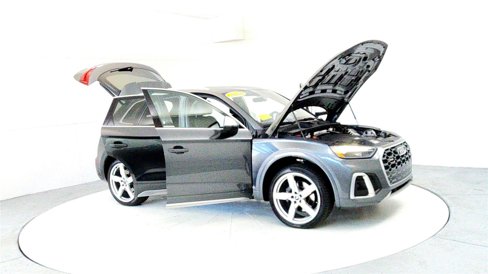 Used 2022 Audi SQ5 Premium image 12