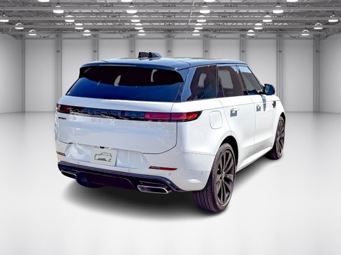 New 2025 Land Rover Range Rover Sport Dynamic SE image 5