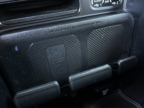 Used 2022 RAM 3500 Limited image 28