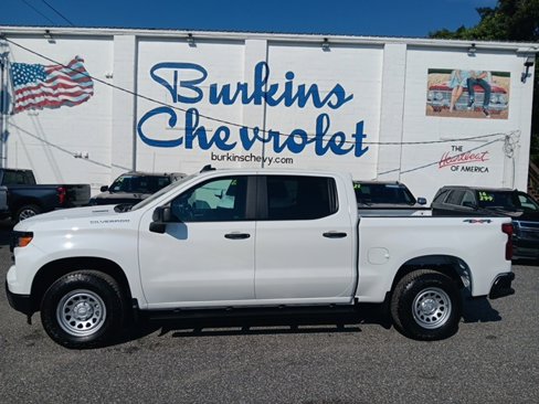 New 2026 Chevrolet Silverado 1500 W/T w/ Trailering Package image 1