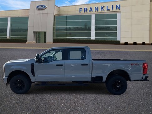 New 2026 Ford F250 XL image 4