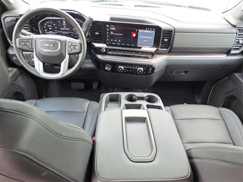 Used 2024 GMC Sierra 1500 SLT image 10