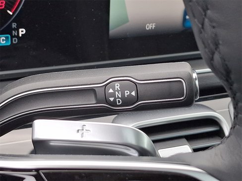 New 2026 Mercedes-Benz GLS 580 4MATIC image 17