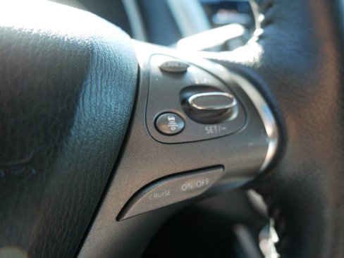 Used 2023 Nissan Murano SV image 26