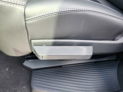 New 2025 Ford Expedition Platinum image 25