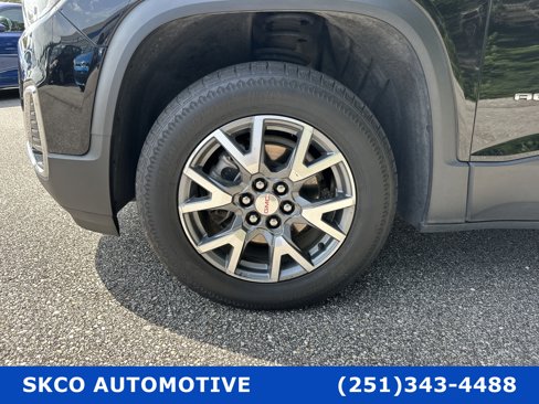 Used 2023 GMC Acadia SLT image 9