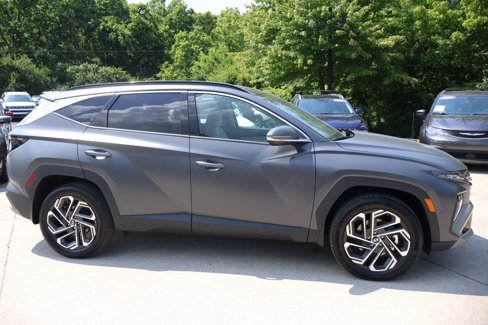 New 2025 Hyundai Tucson Limited image 4