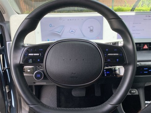 Used 2024 Hyundai Ioniq 5 SE image 17