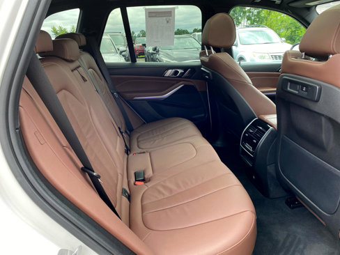 Used 2020 BMW X5 xDrive40i w/ Convenience Package image 19