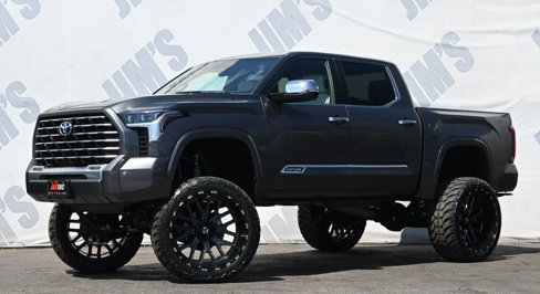 Used 2023 Toyota Tundra Capstone image 1