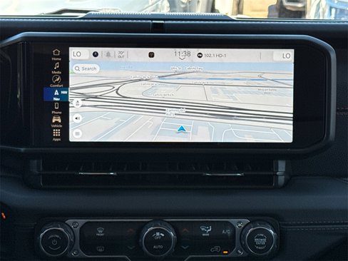 New 2025 Jeep Wrangler Unlimited Rubicon w/ Technology Group image 23