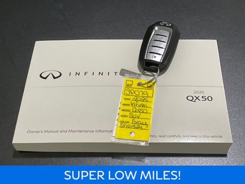 Used 2025 INFINITI QX50 Luxe image 25