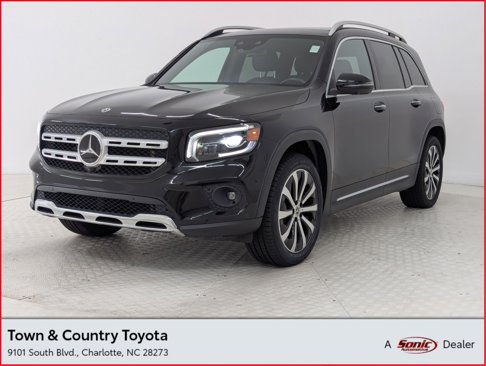 Used 2021 Mercedes-Benz GLB 250 4MATIC image 1