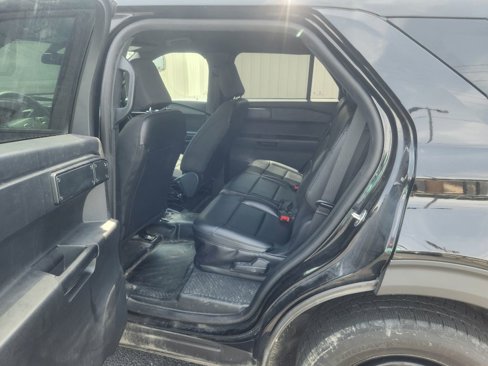 Used 2021 Ford Explorer 4WD Police Interceptor image 19