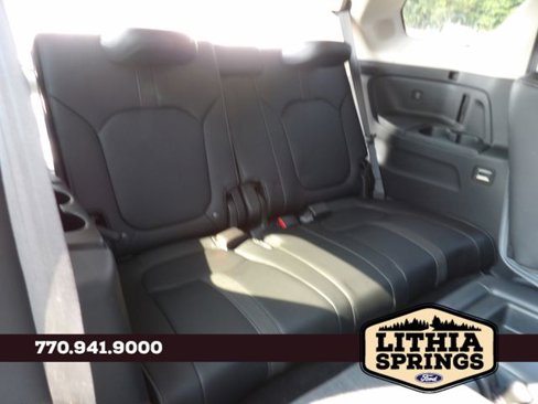Used 2025 Honda Pilot Touring image 40