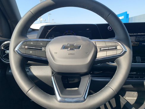New 2026 Chevrolet Equinox LT w/ Convenience Package II image 5