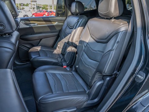 Used 2021 Cadillac XT6 Premium Luxury w/ Platinum Package image 21