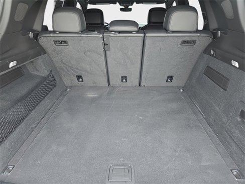 Used 2025 Porsche Cayenne image 12