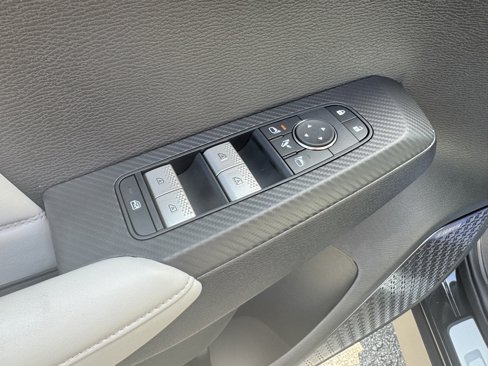 New 2025 Mitsubishi Outlander AWD image 15
