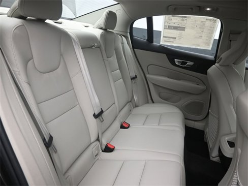 Used 2025 Volvo S60 B5 Plus w/ Protection Package Premier image 28