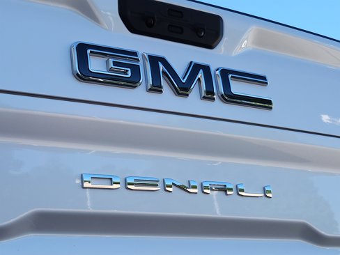 New 2025 GMC Sierra 2500 Denali Ultimate image 49