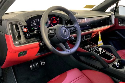 New 2026 Porsche Cayenne Turbo image 4