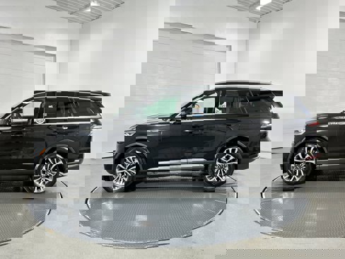Used 2020 Lincoln Aviator Reserve w/ Equipment Group 201A image 21