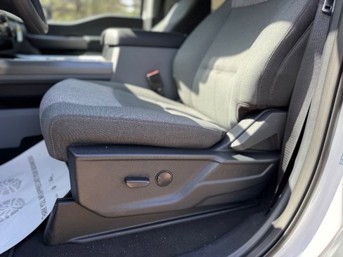 New 2025 Ford F350 XLT image 10