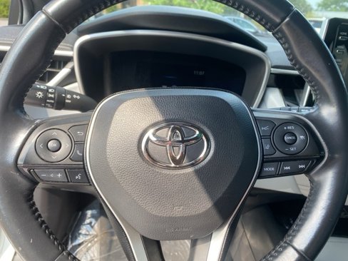 Used 2019 Toyota Corolla XSE image 13