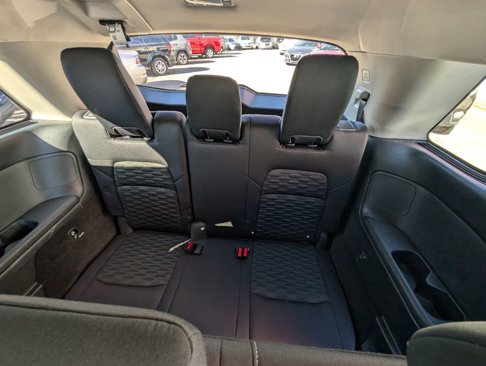 Used 2022 Nissan Pathfinder SV image 19