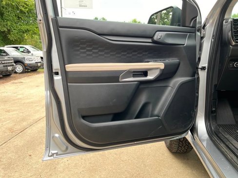 New 2024 Ford Ranger XLT w/ Equipment Group 301A High image 11
