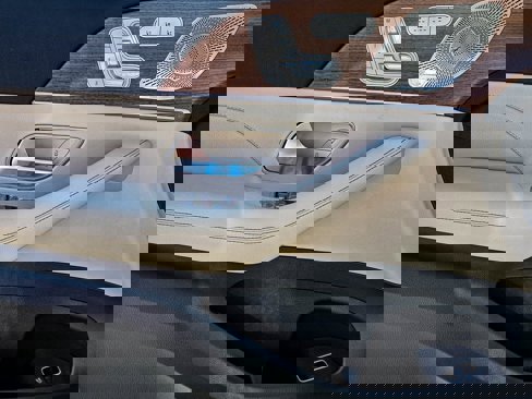 New 2026 Mercedes-Benz GLS 450 4MATIC image 11