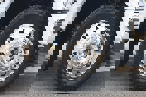 Used 2025 Ford F450 Lariat image 16