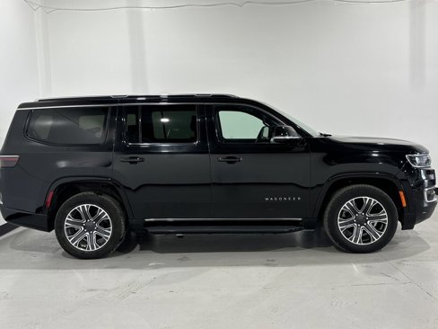 Used 2023 Jeep Wagoneer Series II image 23