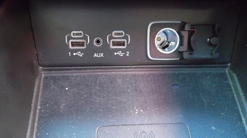 Used 2024 Jeep Grand Cherokee Altitude image 15