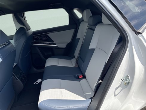 New 2025 Subaru Solterra Limited image 7