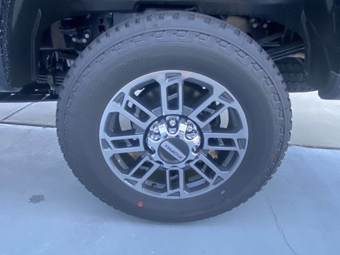 New 2025 Ford F350 Platinum w/ Platinum Plus Package image 7