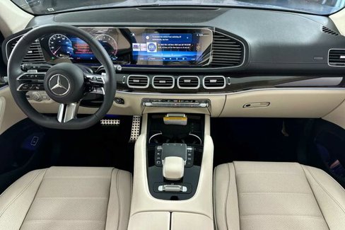 New 2026 Mercedes-Benz GLS 450 4MATIC image 13