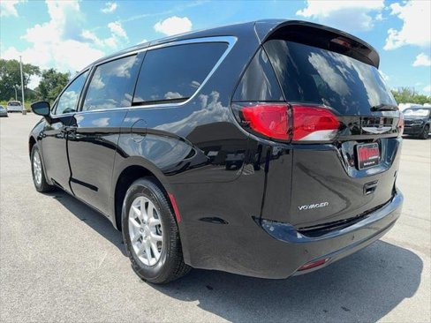 New 2025 Chrysler Voyager LX image 7