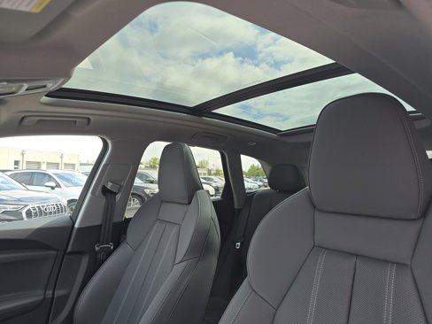 New 2025 Audi Q5 Premium Plus image 9