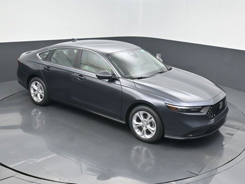 New 2025 Honda Accord LX image 27