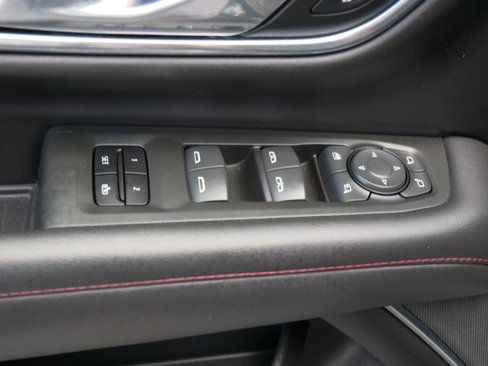 Used 2022 Chevrolet Tahoe RST image 19