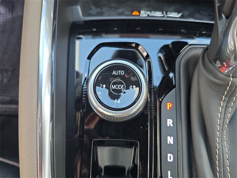 New 2026 GMC Canyon Denali image 24