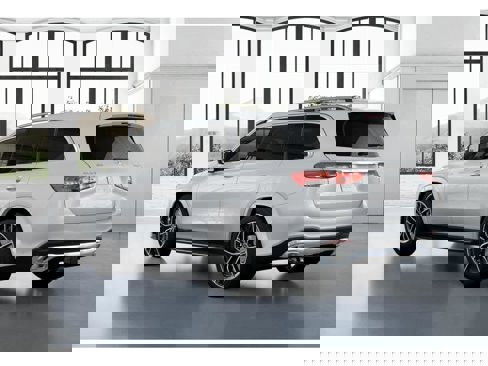 New 2026 Mercedes-Benz GLS 580 4MATIC image 28