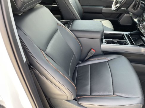 New 2025 Ford F350 Lariat w/ Lariat Ultimate Package image 35