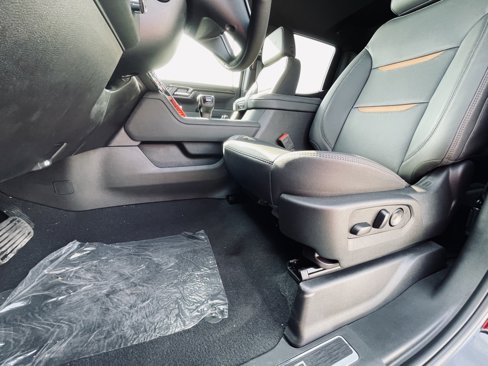 New 2026 GMC Sierra 1500 AT4 w/ AT4 Premium Package image 23