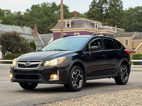 Used 2016 Subaru Crosstrek 2.0i Premium image 1